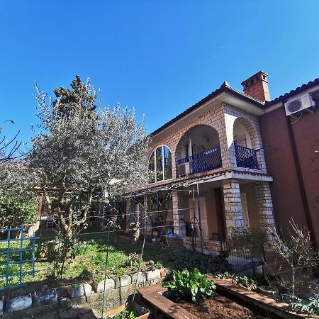 Pri Noni "Istracycle" Apartment Lucija Exterior foto