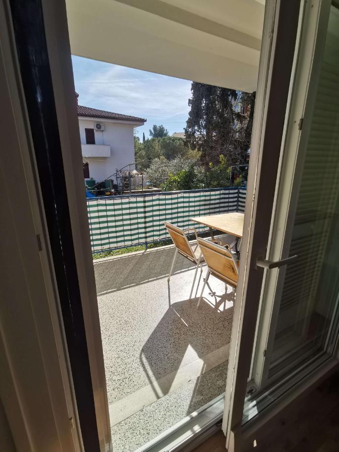 Pri Noni "Istracycle" Apartment Lucija Exterior foto